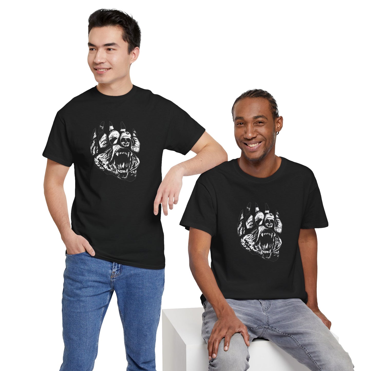 Bear face in bear paw Unisex Heavy Cotton Tee